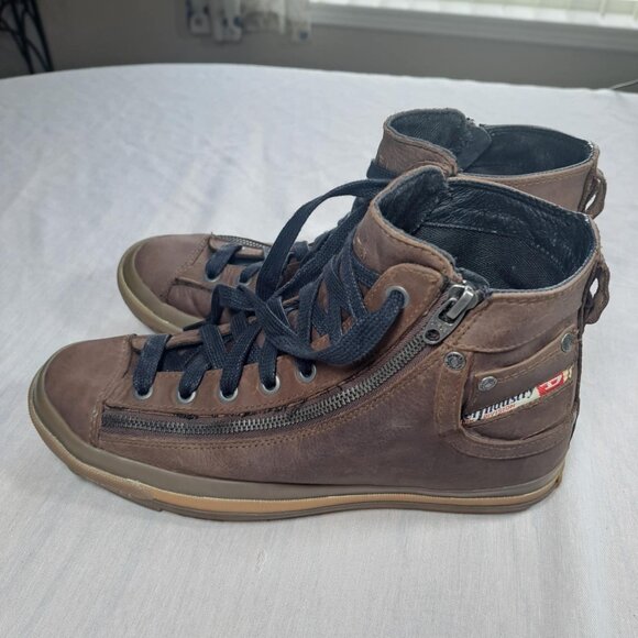 Diesel | Shoes | Diesel Expo Zip Leather High Top Sneakers  display picture 1